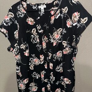 Croft & Barrow Black Floral Blouse
